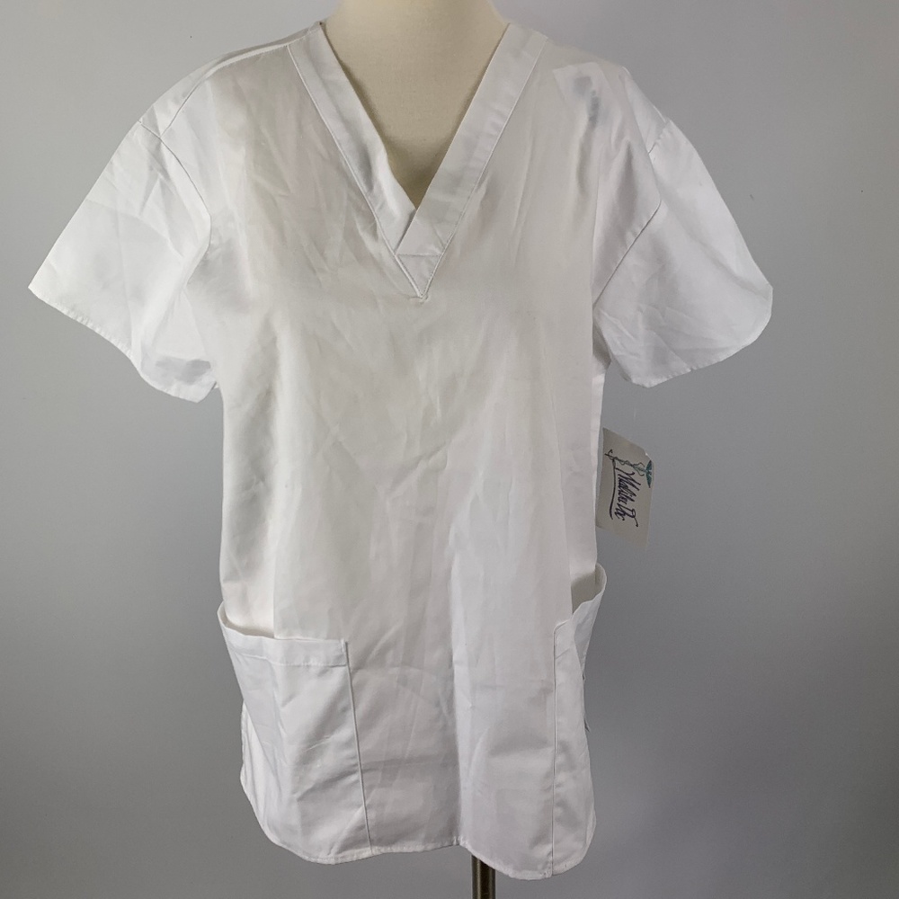 NWT Malibu Doc Small Scrub Top White